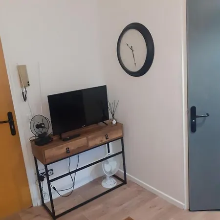Apartment Charmant Petit Studio Au Coeur De