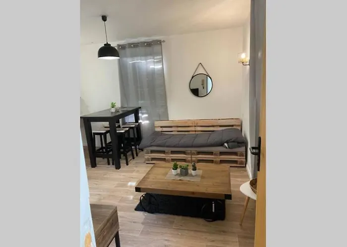 Petit Au Coeur De פיג'אק